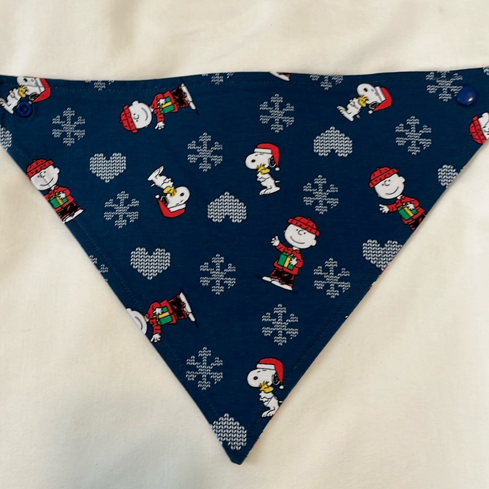 Snoopy holiday baby bandana bib